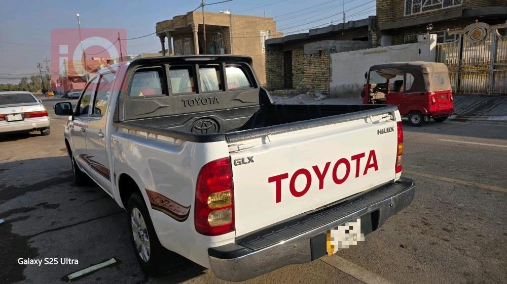 تويوتا هايلوكس